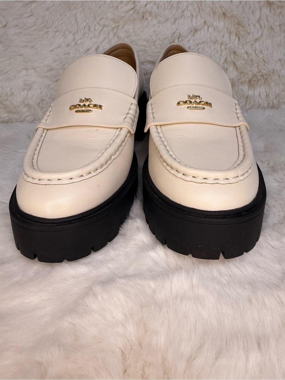NWOB Coach Women's Ruthie Leather Platform Comfort Loafer Chalk White Sz 8 CM587 - Picture 3 of 9